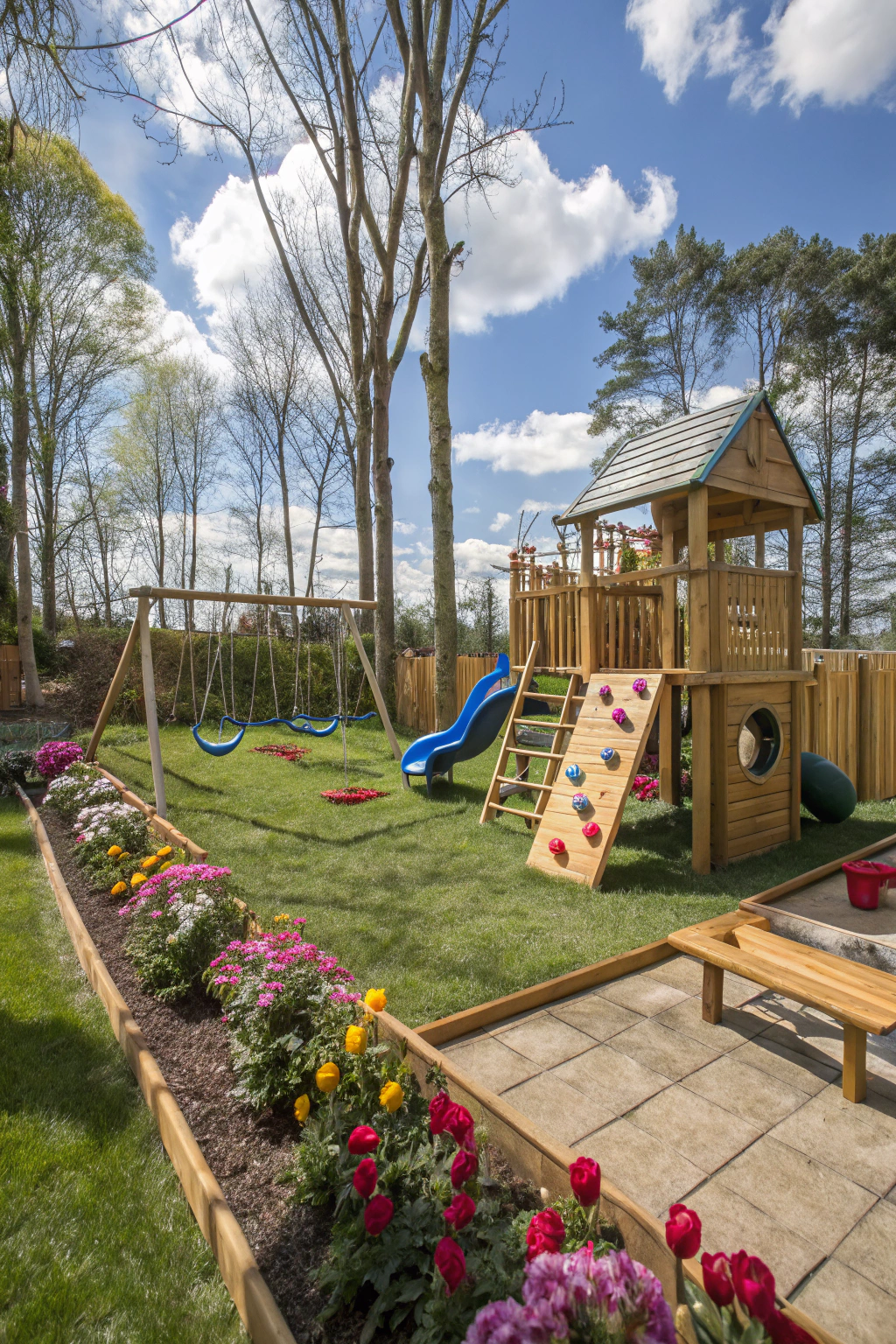 Dynamic Play Spaces for Energetic Kids