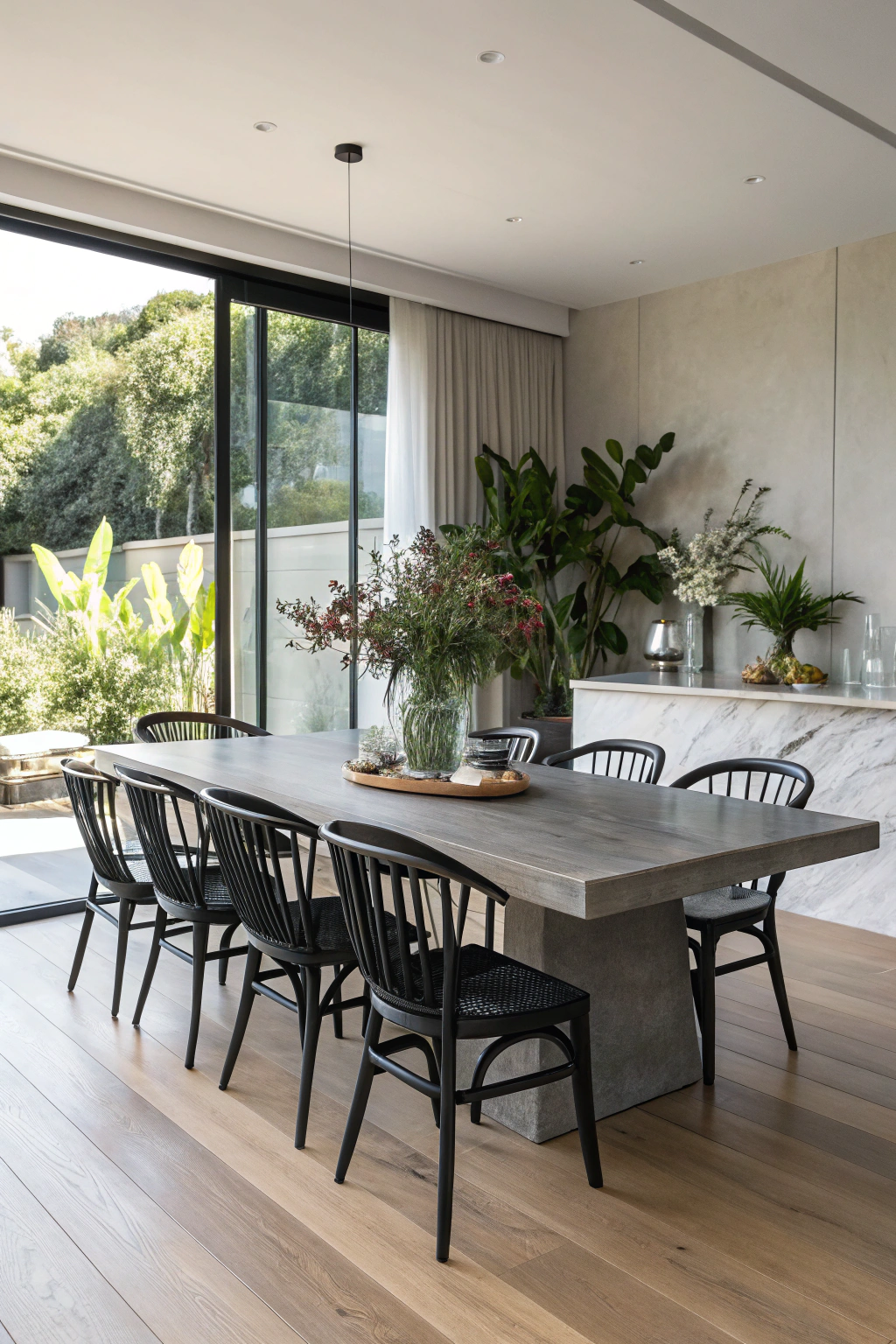 Chic and Modern Dining Inspirations