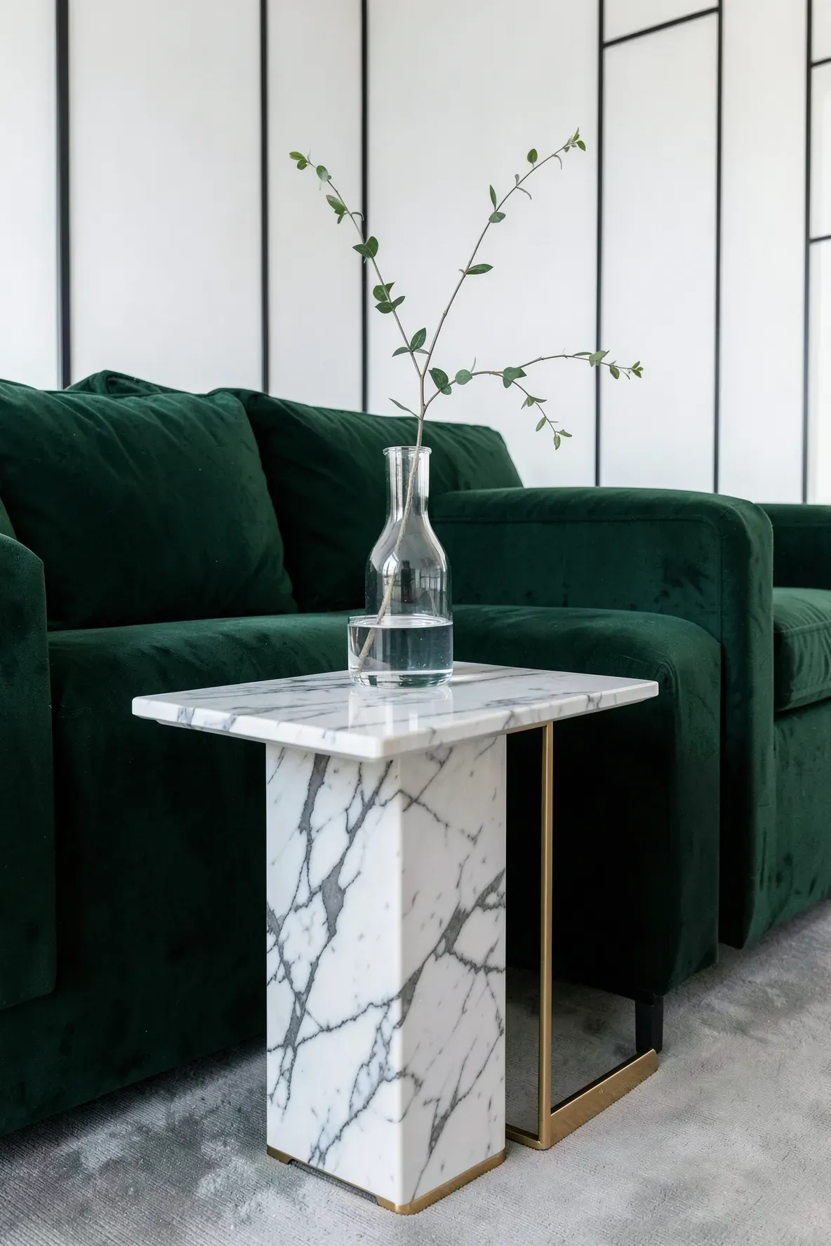 19 Ways to Style a Green Couch for a Cozy Living Room - BambRise