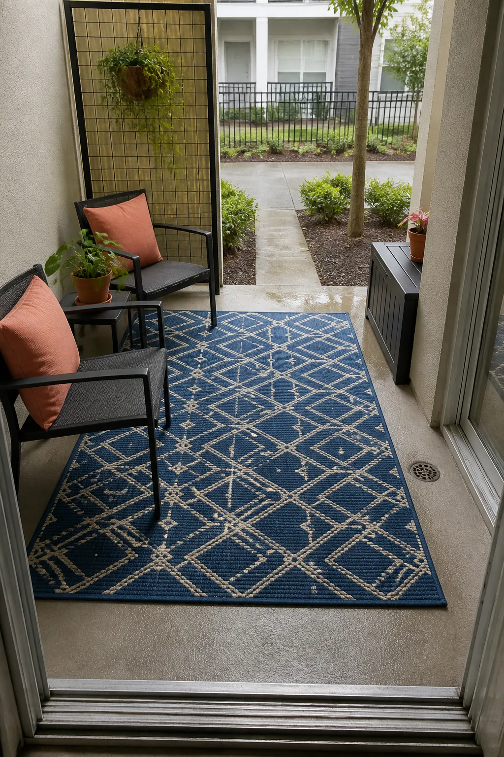 Quick-dry outdoor rug placed fully inside a small patio boundary