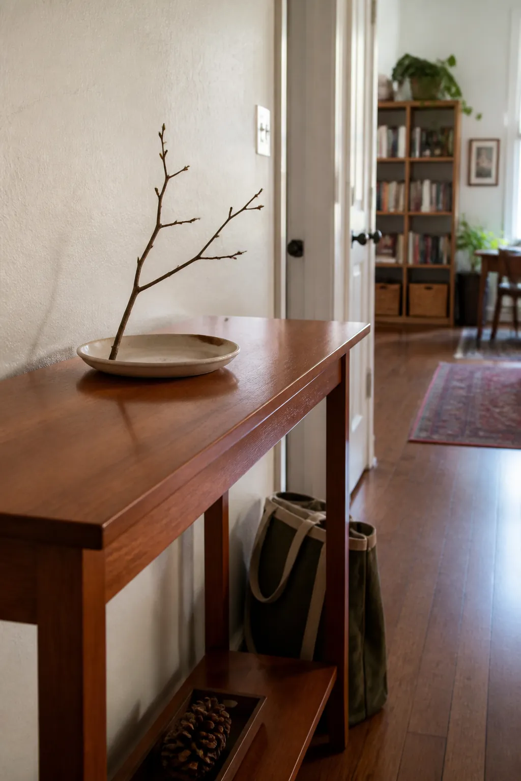 Quiet nearly empty surface balancing a cozy small apartment