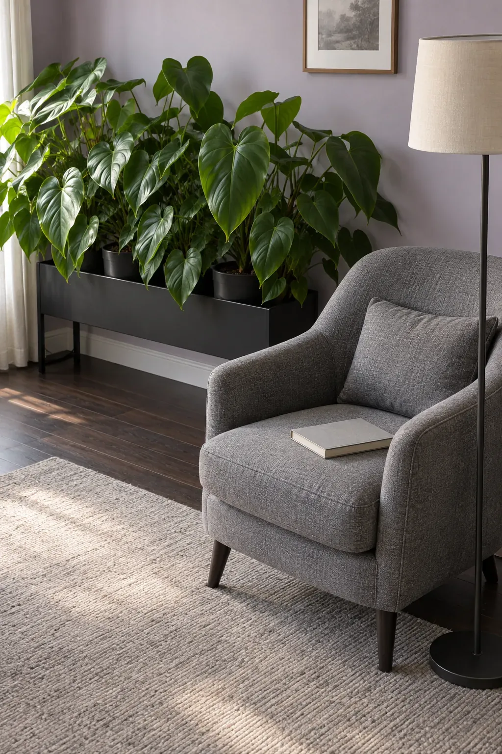 A broad foliage band in a reading corner