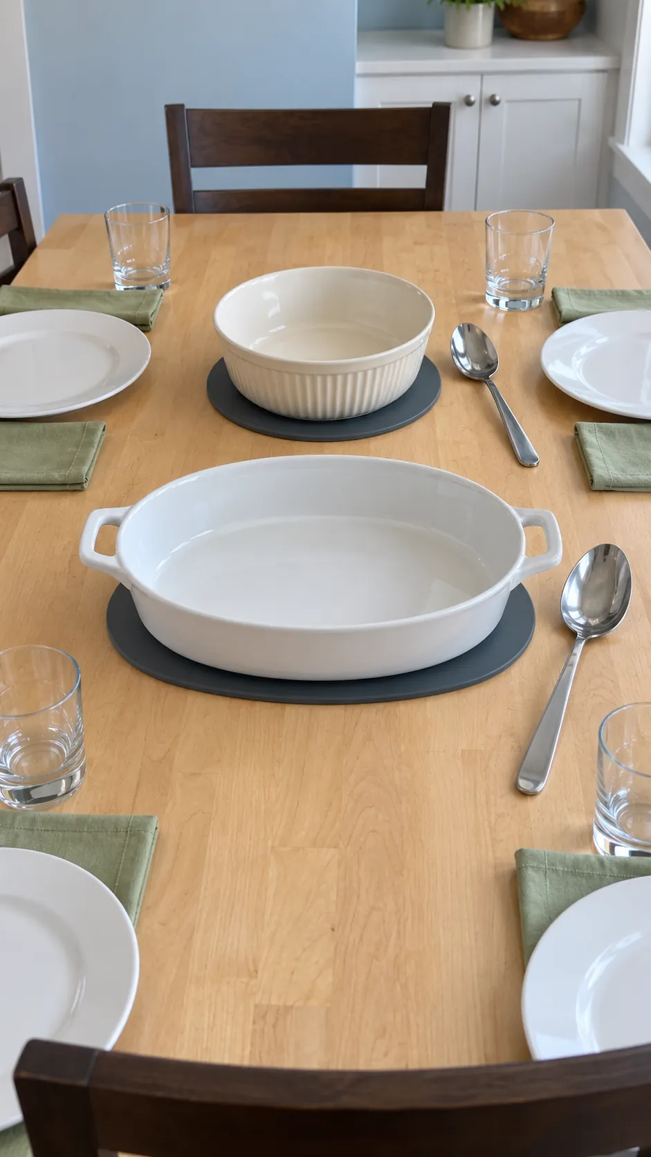 A Protected Surface beneath Hot Dishes at a practical modern Thanksgiving setting