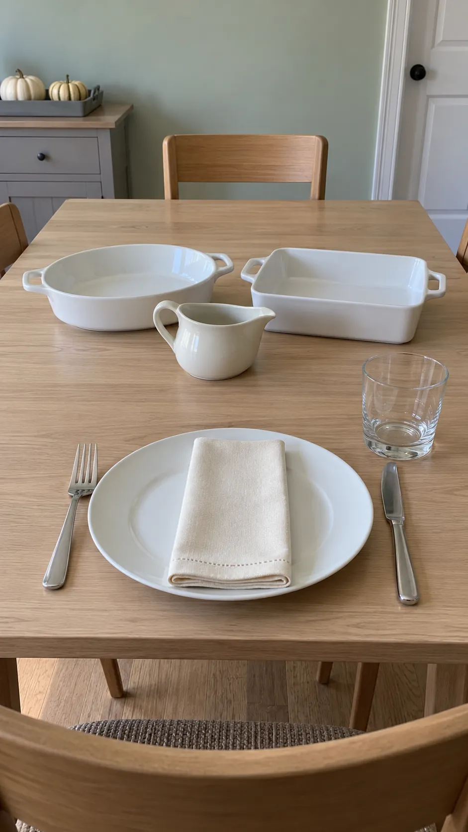 A Setup Test before the Holiday at a practical modern Thanksgiving setting