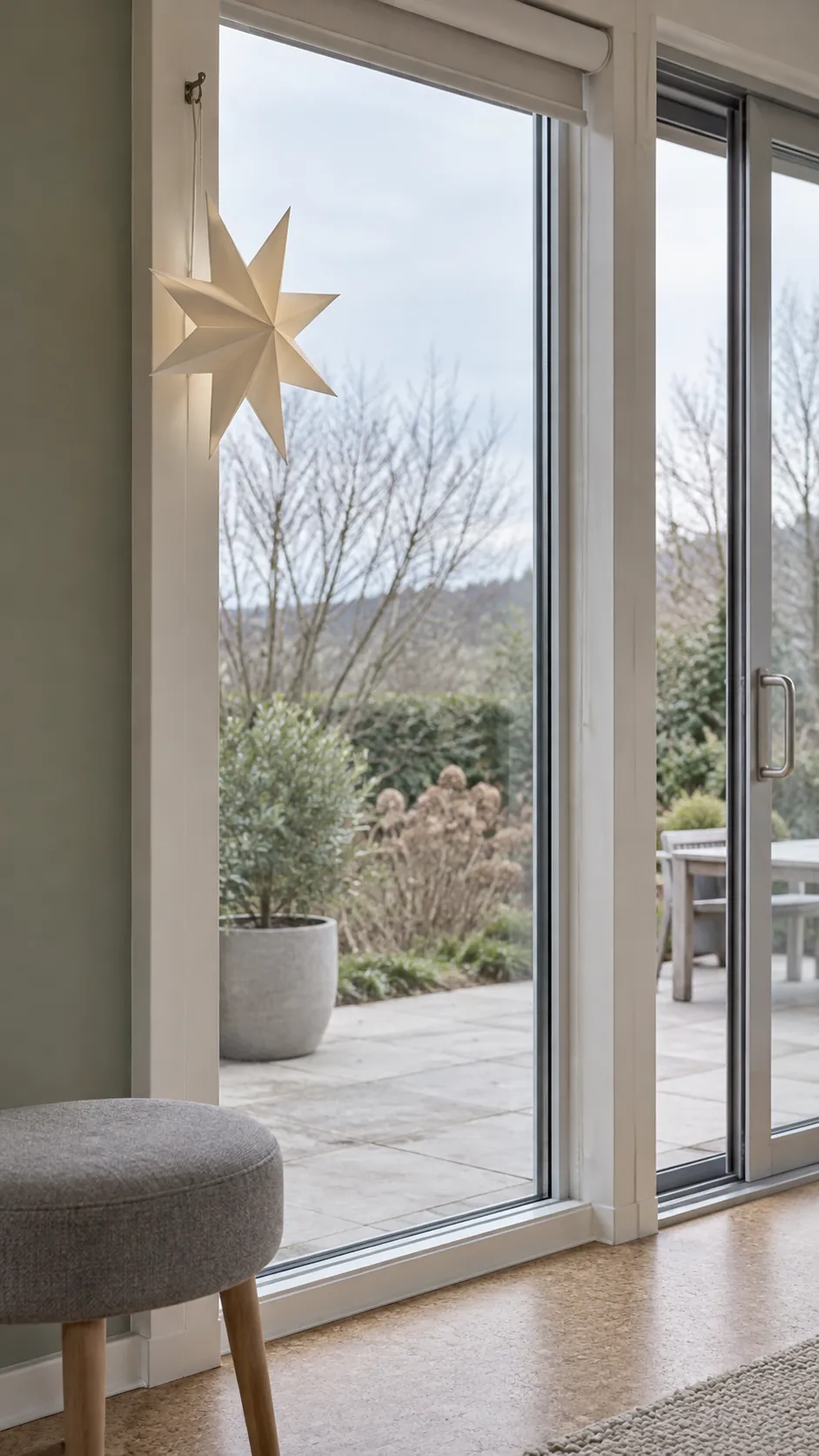 Let the window stay a window in a Christmas living room with large windows